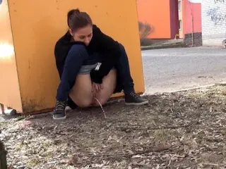 Public Pissing In The City With Antonia Sainz