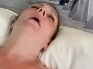 Pregnant Milf 8 Month Does It Herself!