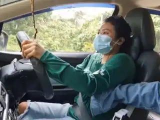 Desi Grab Driver fucked for extra tip - Pinay Lovers Ph