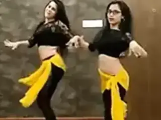 Sexy bouncing boobs dance