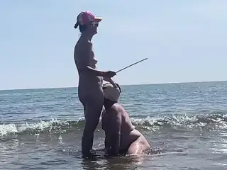 Mistress punishes her husband in the sea